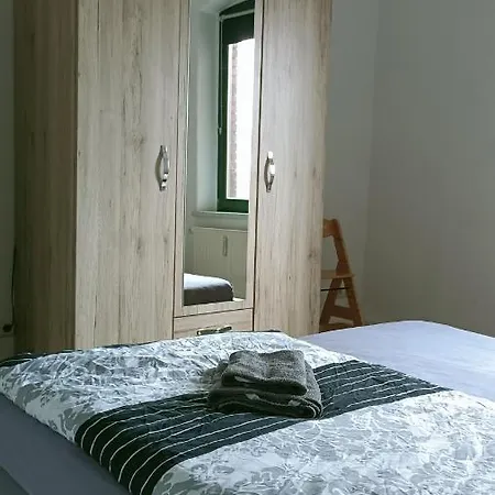 Gaeste- Und Glaeser Daire