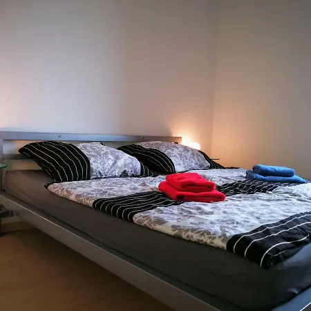 Apartamento Gaeste- Und Glaeser *