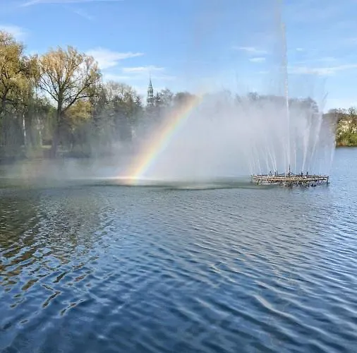 Gaeste- Und Glaeser דירה