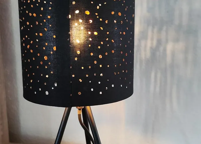 Gaeste- Und Glaeser *